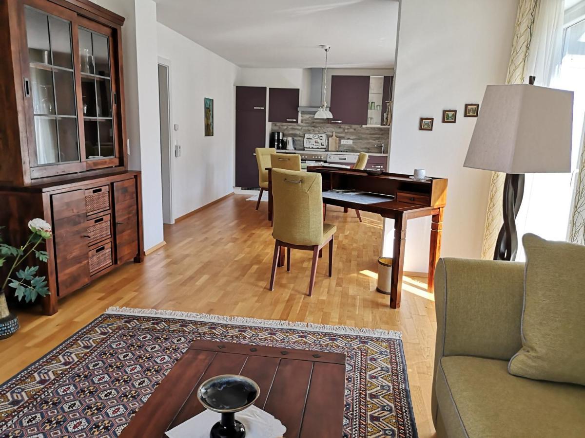 Apartment Velden - Angelika Berginz Velden am Woerthersee Exterior photo